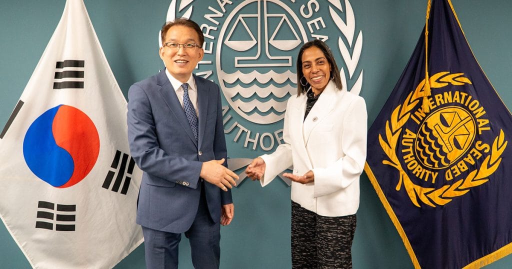 Madam Secretary-General of the International Seabed Authority, Leticia Carvalho, welcomed to Kingston the new Permanent Representative of the Republic of Korea.